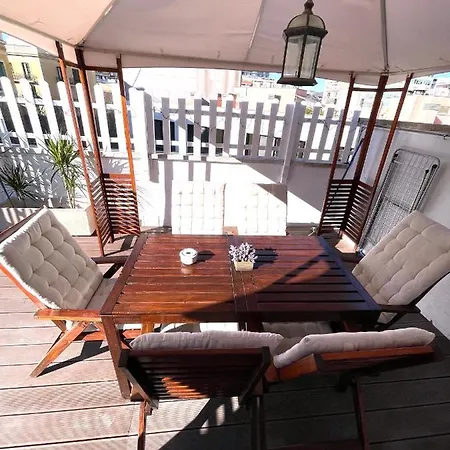 Plaza De Espana Independent House