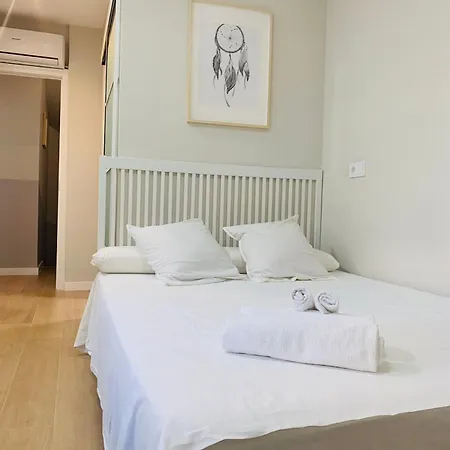 Дом отдыха Plaza De Espana Independent House