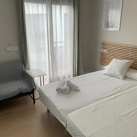 Plaza De Espana Independent House Holiday home