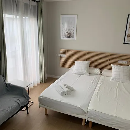 Plaza De Espana Independent House Holiday home